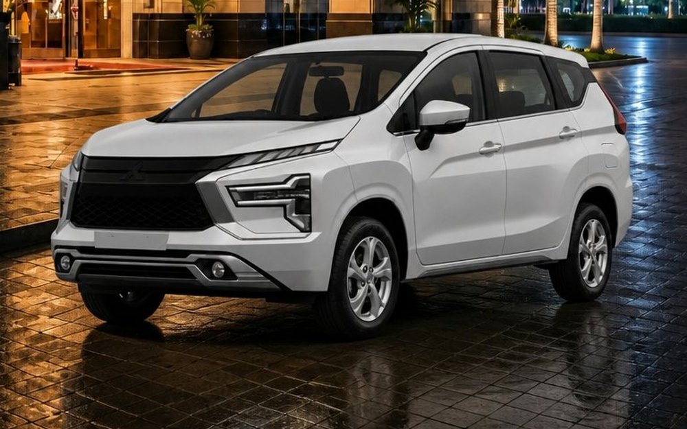 Mitsubishi Xpander White